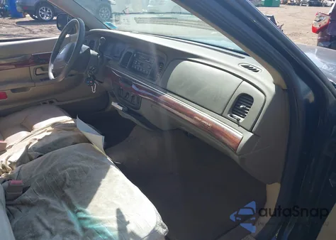 2002 Mercury Grand Marquis Gs из США, поврежденный, VIN 2MEFM74W92X666542